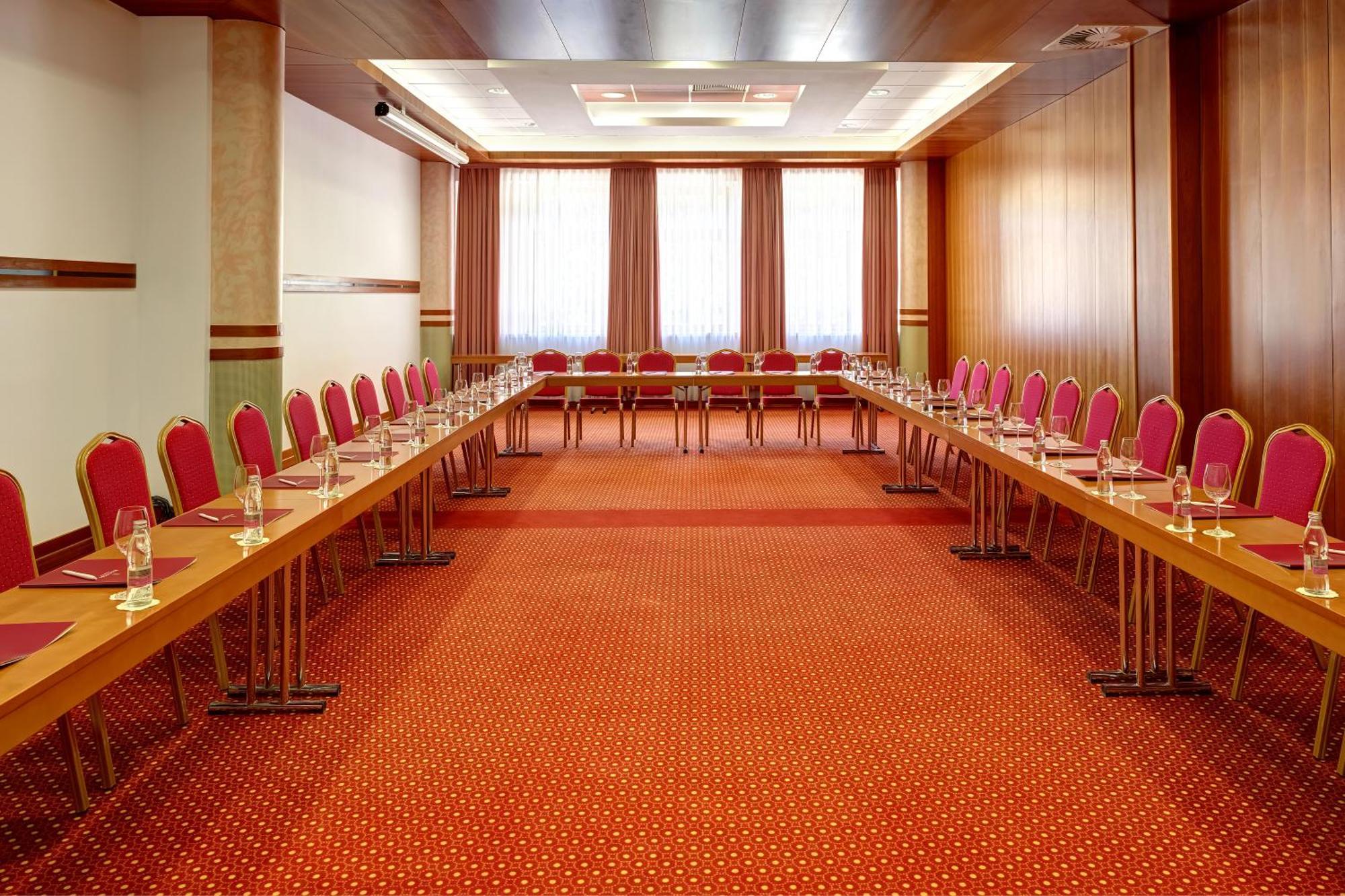 Remisens Hotel Metropol Portorož Zewnętrze zdjęcie A typical meeting room