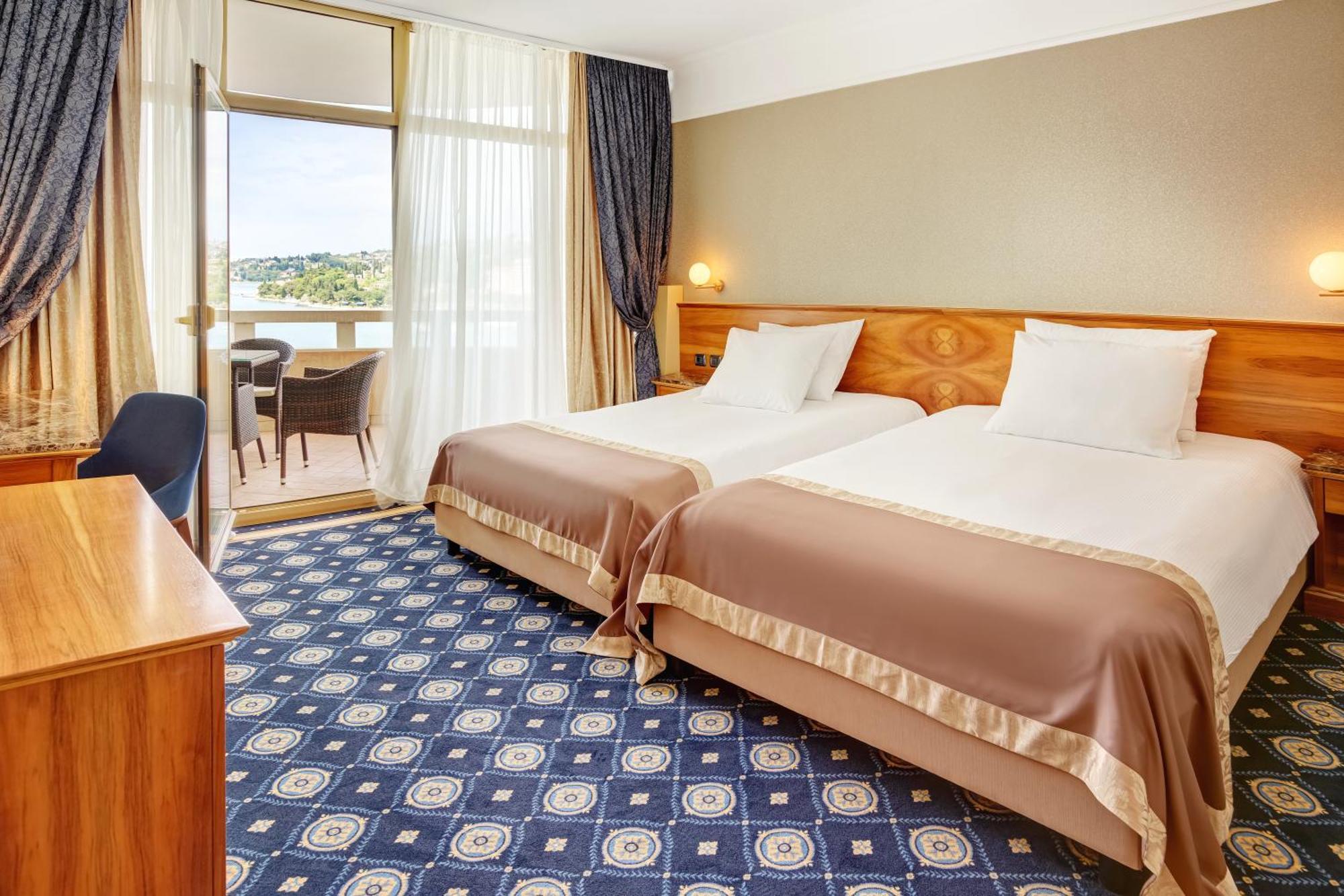 Remisens Hotel Metropol Portorož Zewnętrze zdjęcie A room at the hotel